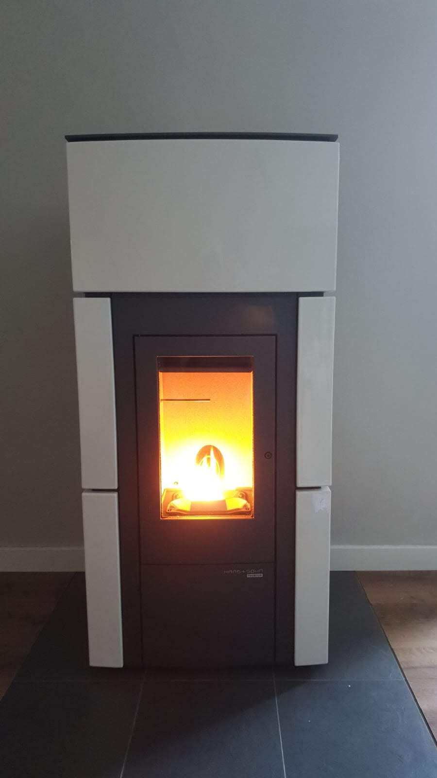 6a5fd27e-bf96-400b-ab96-d41f366b22ab